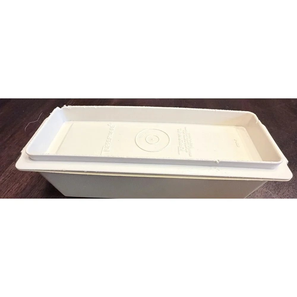 Vintage Tupperware Butter Cheese Keeper Skinny 637–6. 636–8 lid